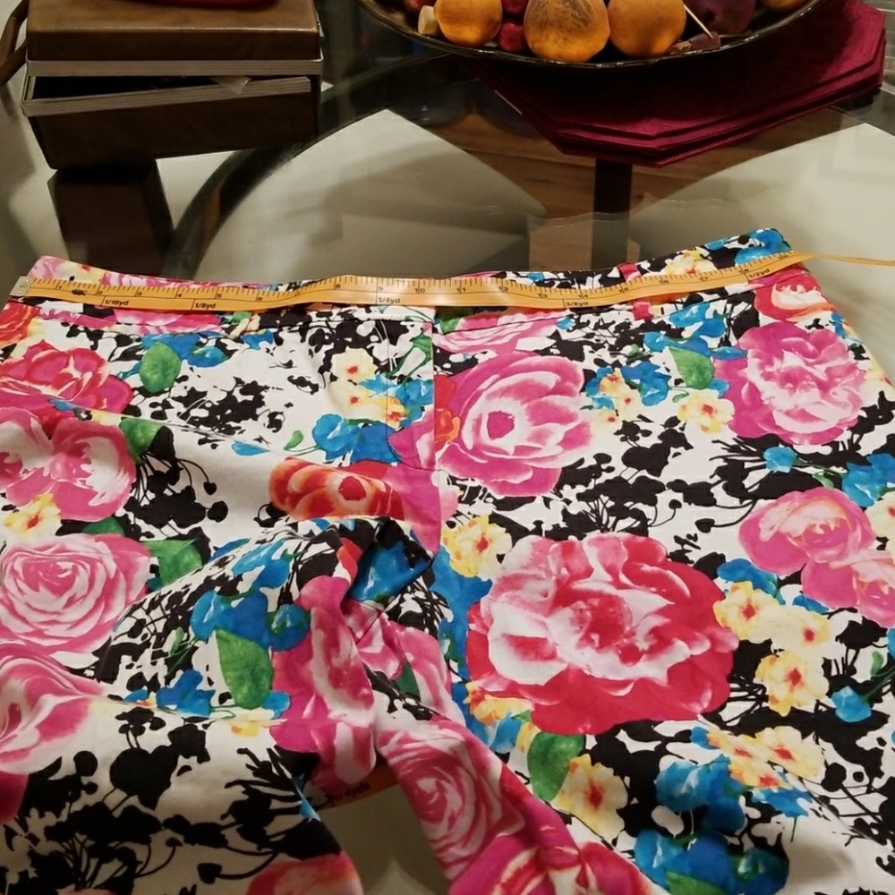Capri pants - Picture 5 of 7
